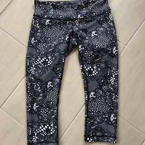 Lululemon Wunder Under Crop